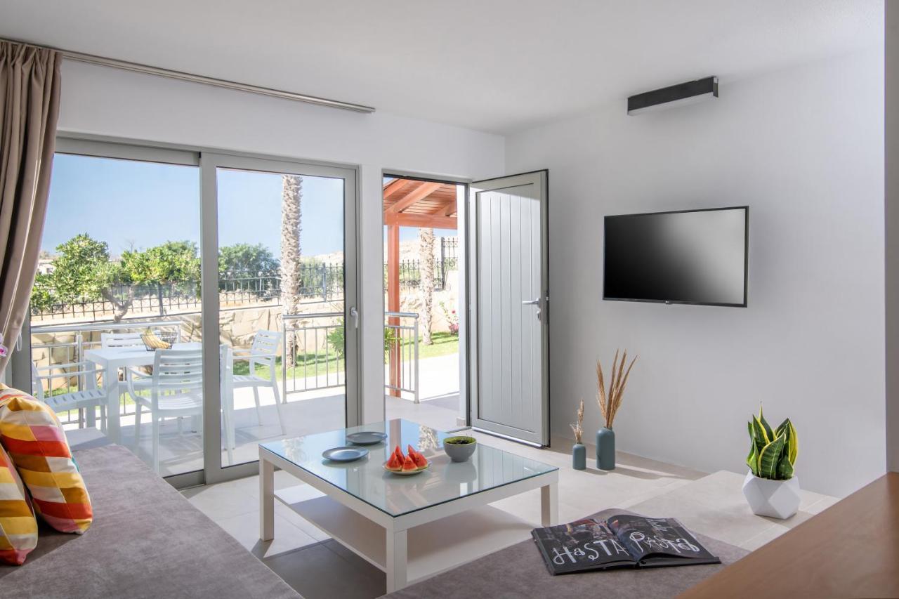 Ariadni Suites Karteros Buitenkant foto