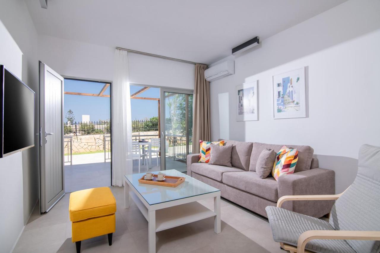 Ariadni Suites Karteros Buitenkant foto