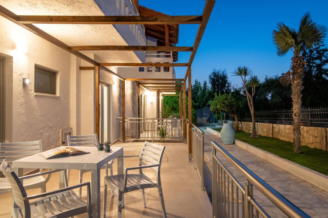Ariadni Suites Karteros Buitenkant foto